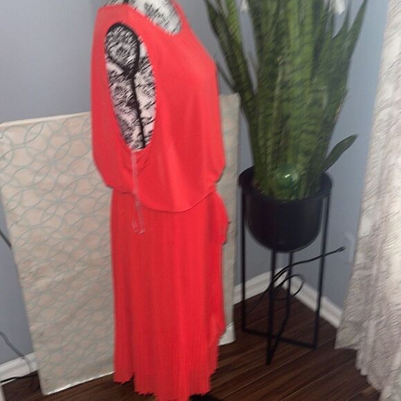 Lane Bryant NWT belted dress - Picture 3 of 6